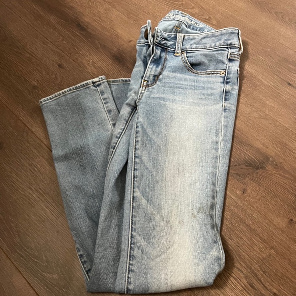 Straight super skinny ( not high waisted )